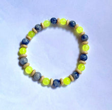 Load image into Gallery viewer, Lemon Blueberry Popsicle Bracelet

