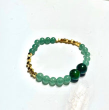 Load image into Gallery viewer, Lucky Clover Bracelet

