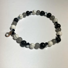 Load image into Gallery viewer, Shiny Shades bracelet
