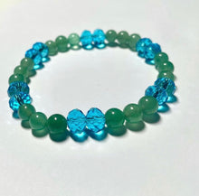 Load image into Gallery viewer, Peacock Bracelet
