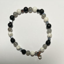 Load image into Gallery viewer, Shiny Shades bracelet
